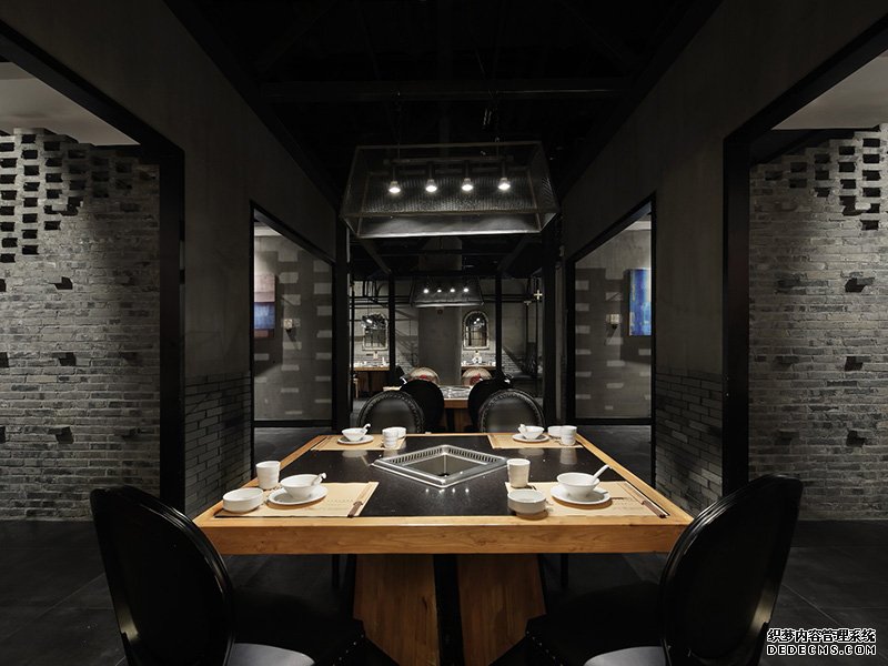 杭州臨平銀泰城養(yǎng)身火鍋裝修設計案例