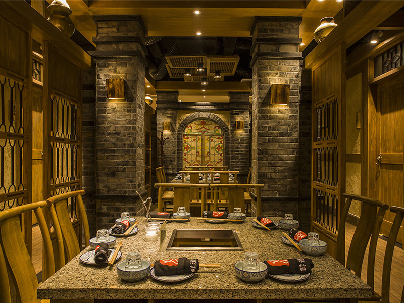 鮮道火鍋店裝修設(shè)計案例