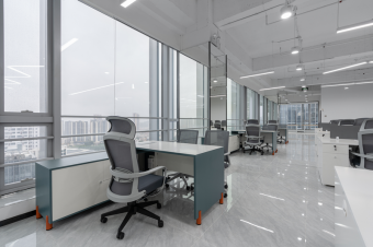 辦公室裝修中的“風水布局”技巧：打造和諧聚